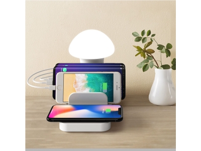 Multiple function USB Charger 3 USB PORTS Quick charge 3.0 Wireless charger / Night lamp